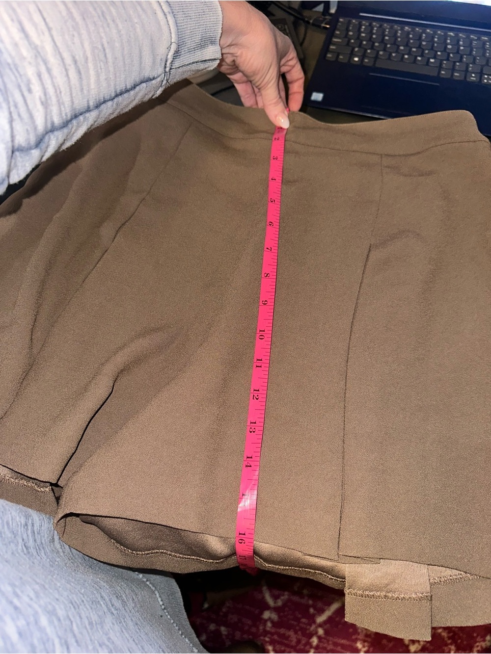 Spanx Size Large Pleated High-Waist Brown Women’s Shorts - Picture 10 of 10